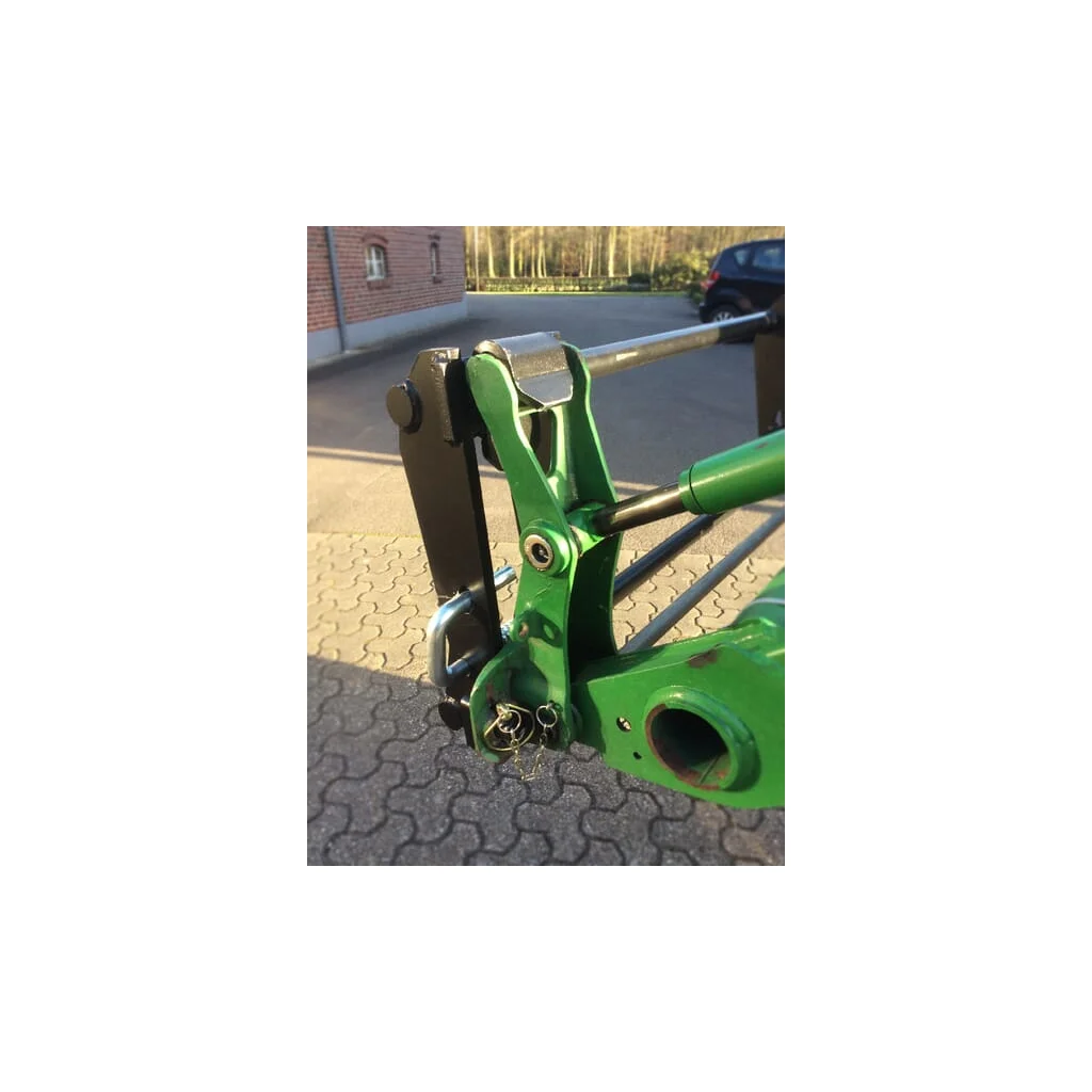 Adaptor Comun/EURO potrivit pentru John Deere