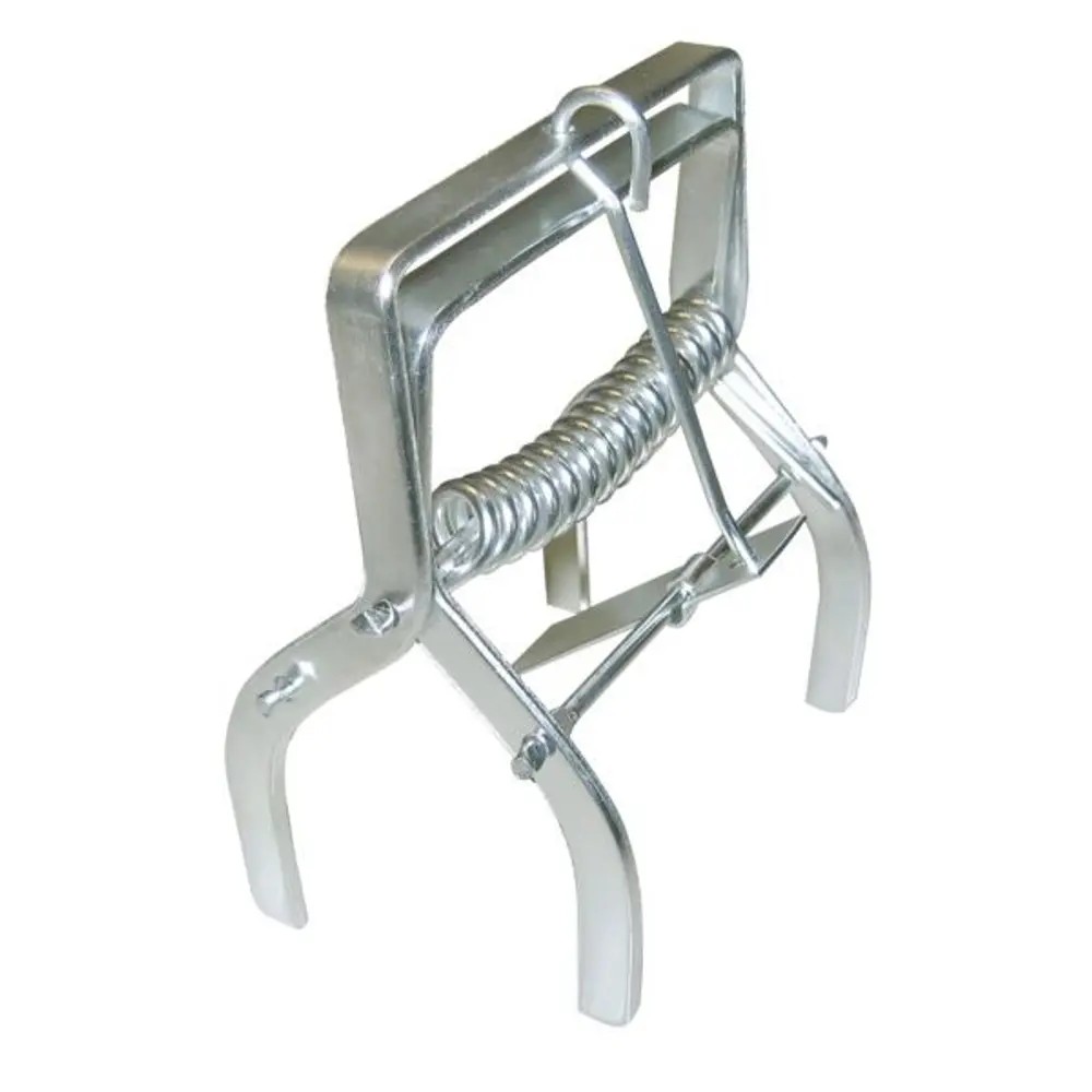 Capcana cartite metal, tip cleste