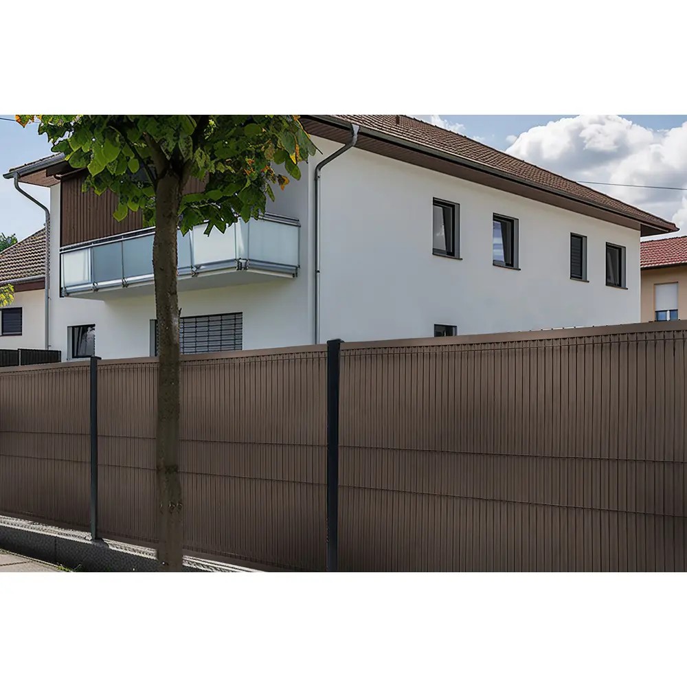 Panou vertical pentru gard bordurat, din polietilena